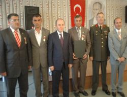 ‘Gazilerimize minnet borçluyuz'
